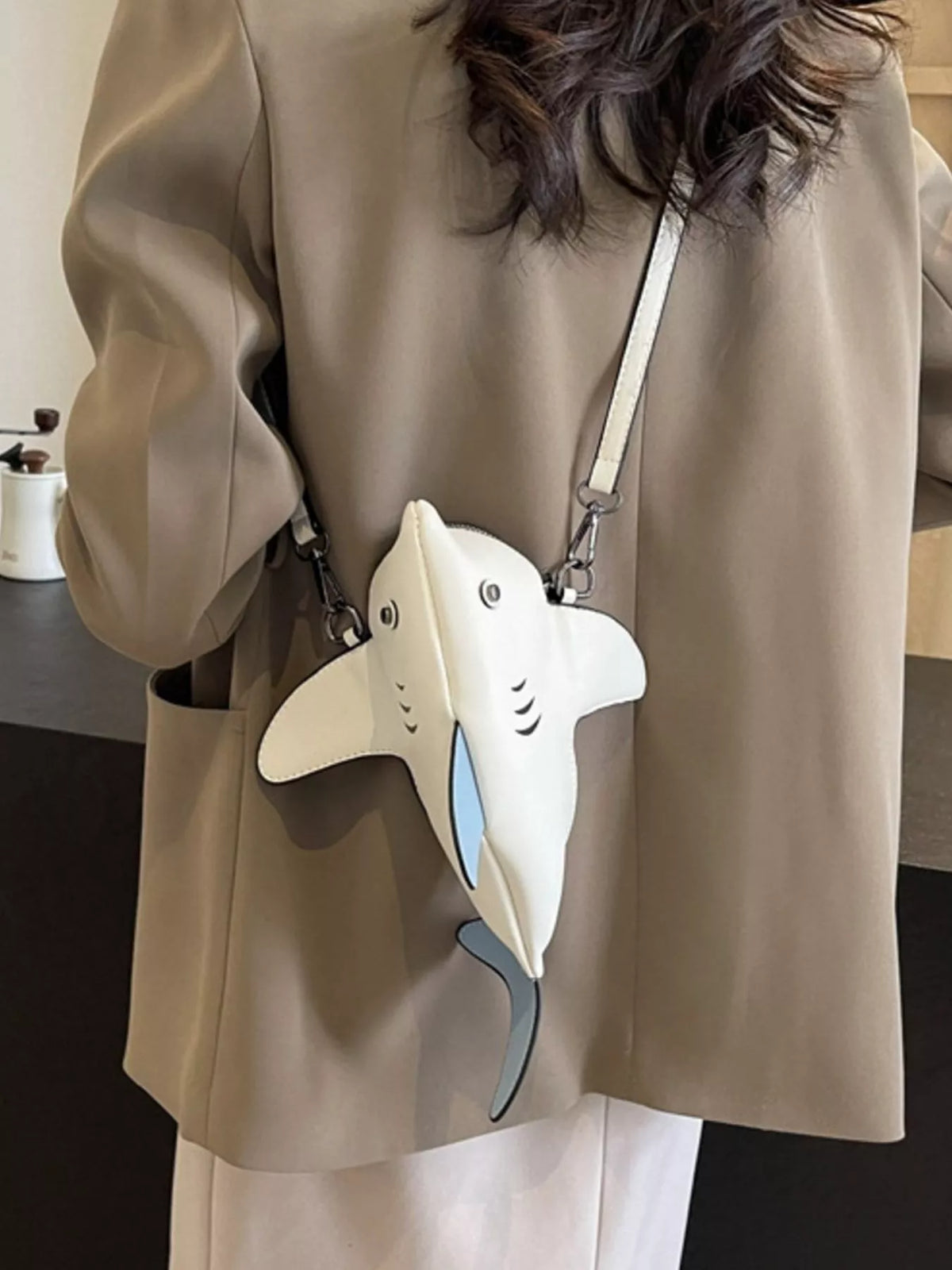 Shark Design Crossbody bag product image 9