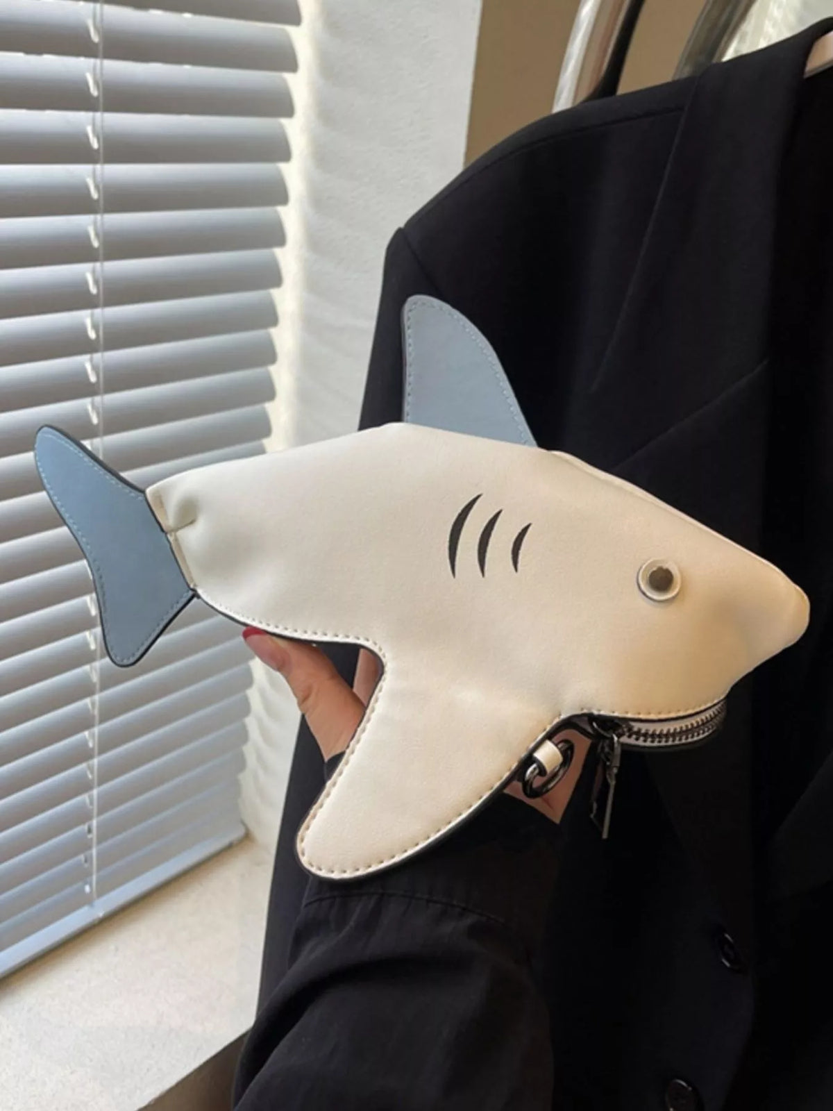 Shark Design Crossbody bag product image 8