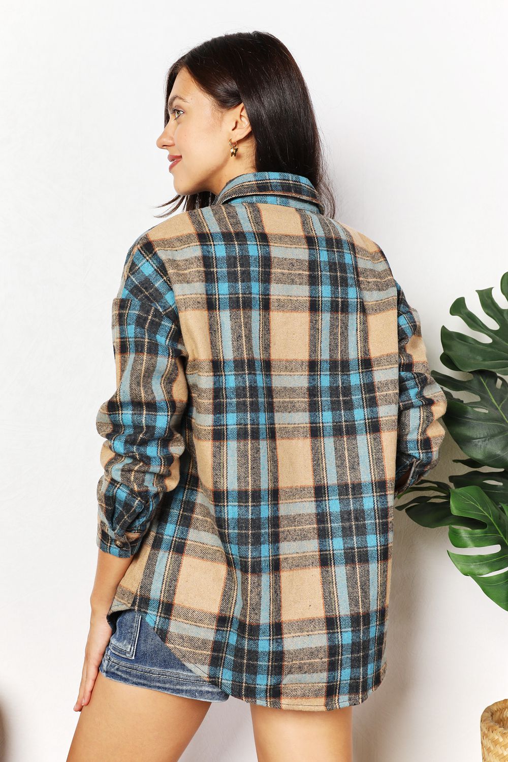 Plaid shacket with breast pockets – front view