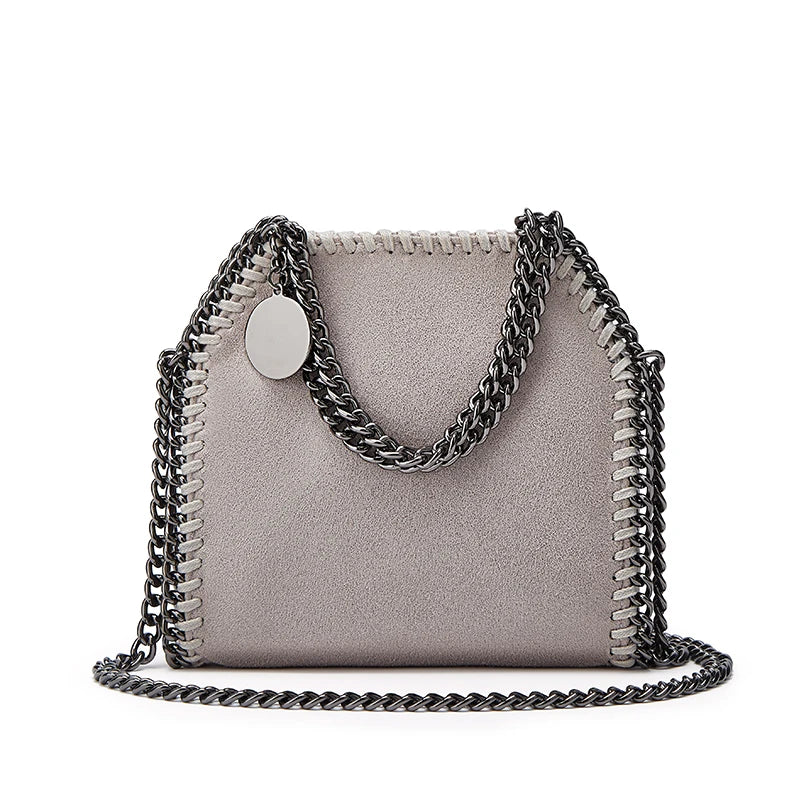 Luna chain shoulder bag close view