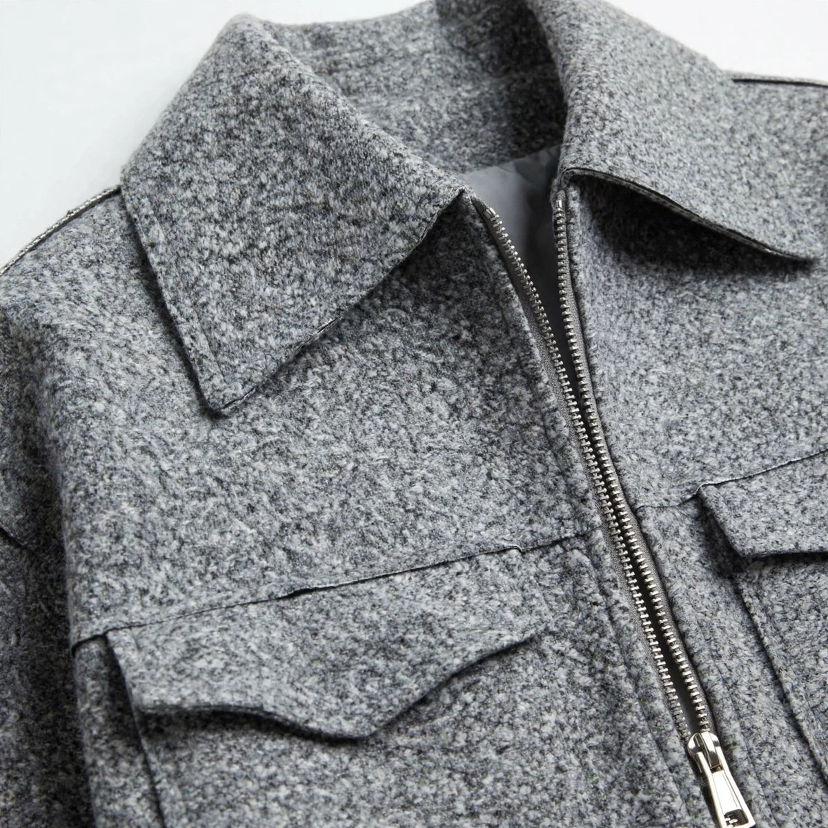Cropped Zip Jacket in Gray – collar close-up