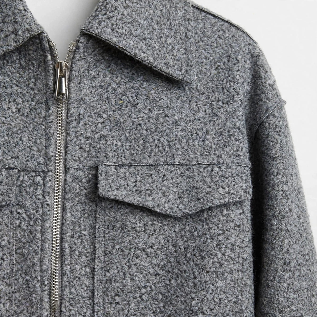 Cropped Zip Jacket in Gray – detail close-up