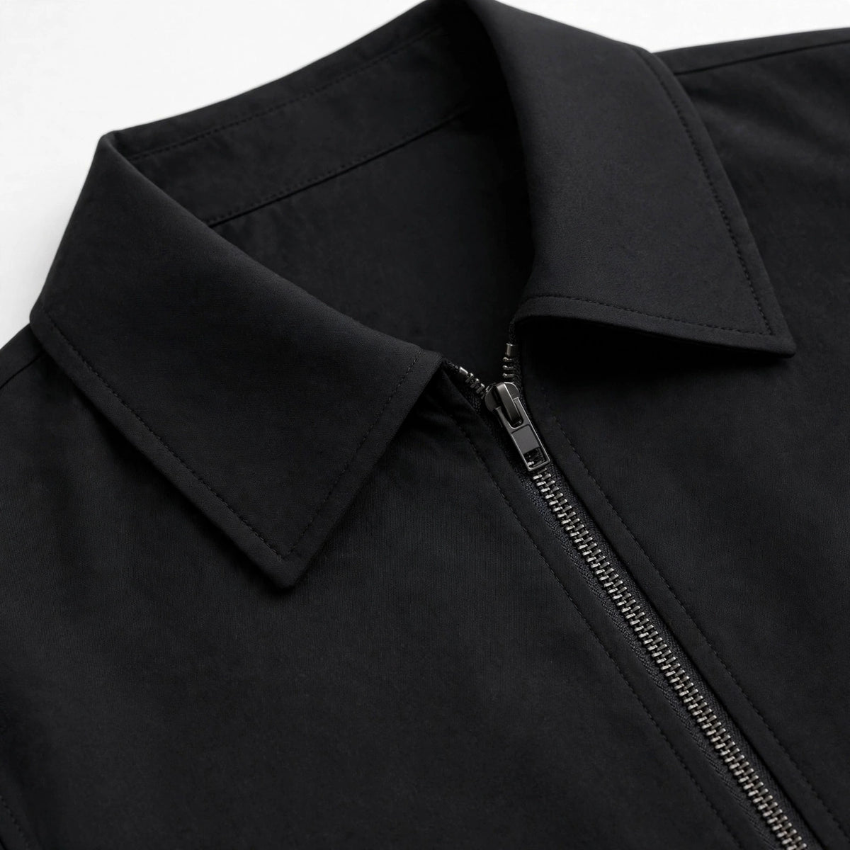 Dropped Shoulder Jacket in Black – lapel close-up