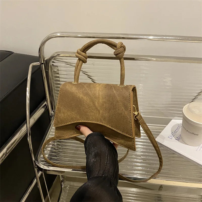 Knotted crossbody bag for women | ORLEVE