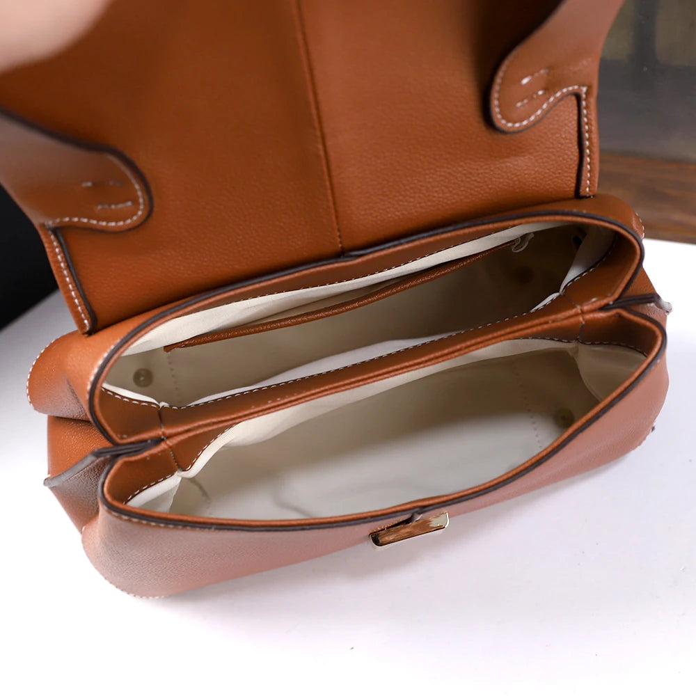 Vintage leather satchel fashion view | ORLEVE